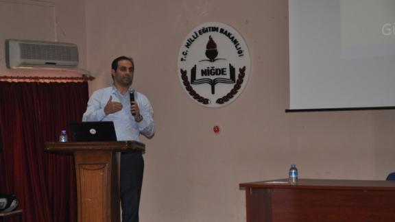 Eğitimci Yazar Ahmet Akay AZAK´TAN Okul Müdürlerine Motivasyon Semineri