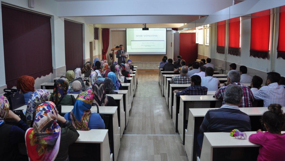 Din Kültürü ve Ahlak Bilgisi Öğretmen Gelişim Programı Mayıs Toplantısı Düzenlendi.
