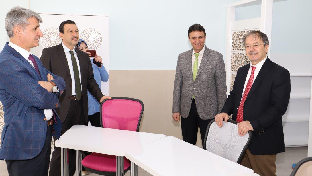 Mehmet ve Emet Aydoğan İlkokulu Destek Eğitim Odasının Açılışı Gerçekleştirildi.