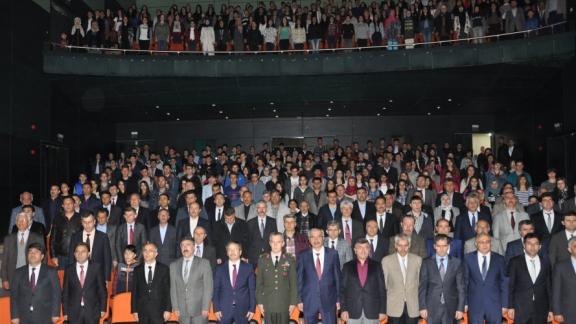 İstiklal Marşı´nın Kabulünün 95. Yılı ve Mehmet Akif ERSOY´U Anma Programı Düzenlendi
