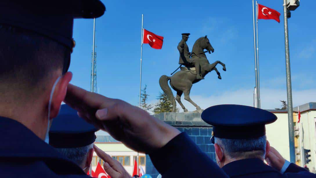 Gazi Mustafa Kemal Atatürk'ün Niğde'ye Gelişinin 88. Yıl Dönümü Törenle Kutlandı.